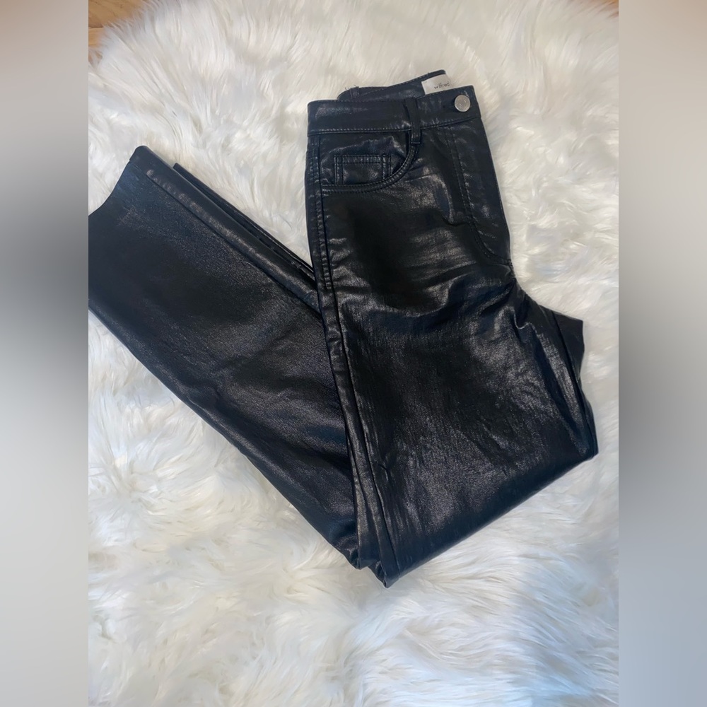 Aritzia “The Melina Pant”